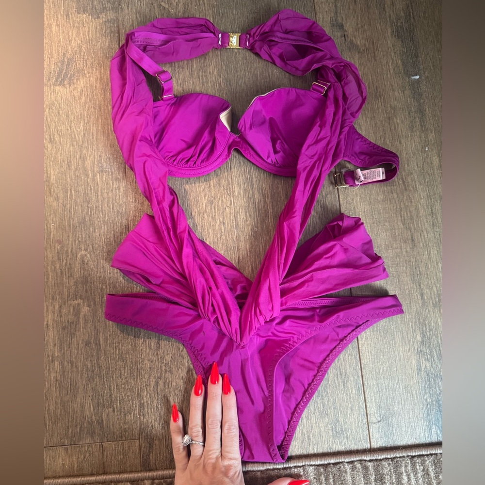 Agent Provocateur Cut Out One Piece Swimsuit - 32c